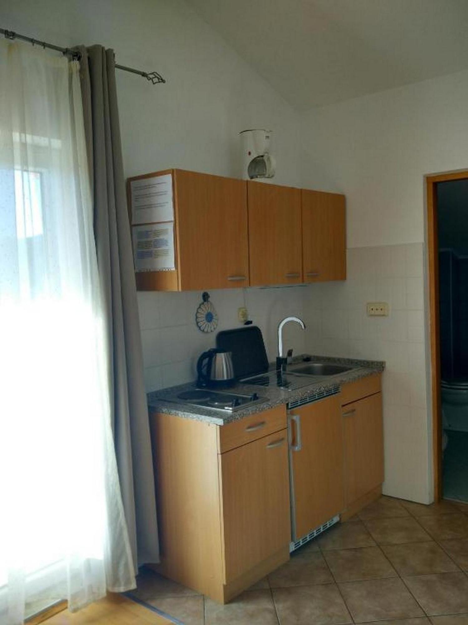 Apartments Vala Vinišće Habitación foto